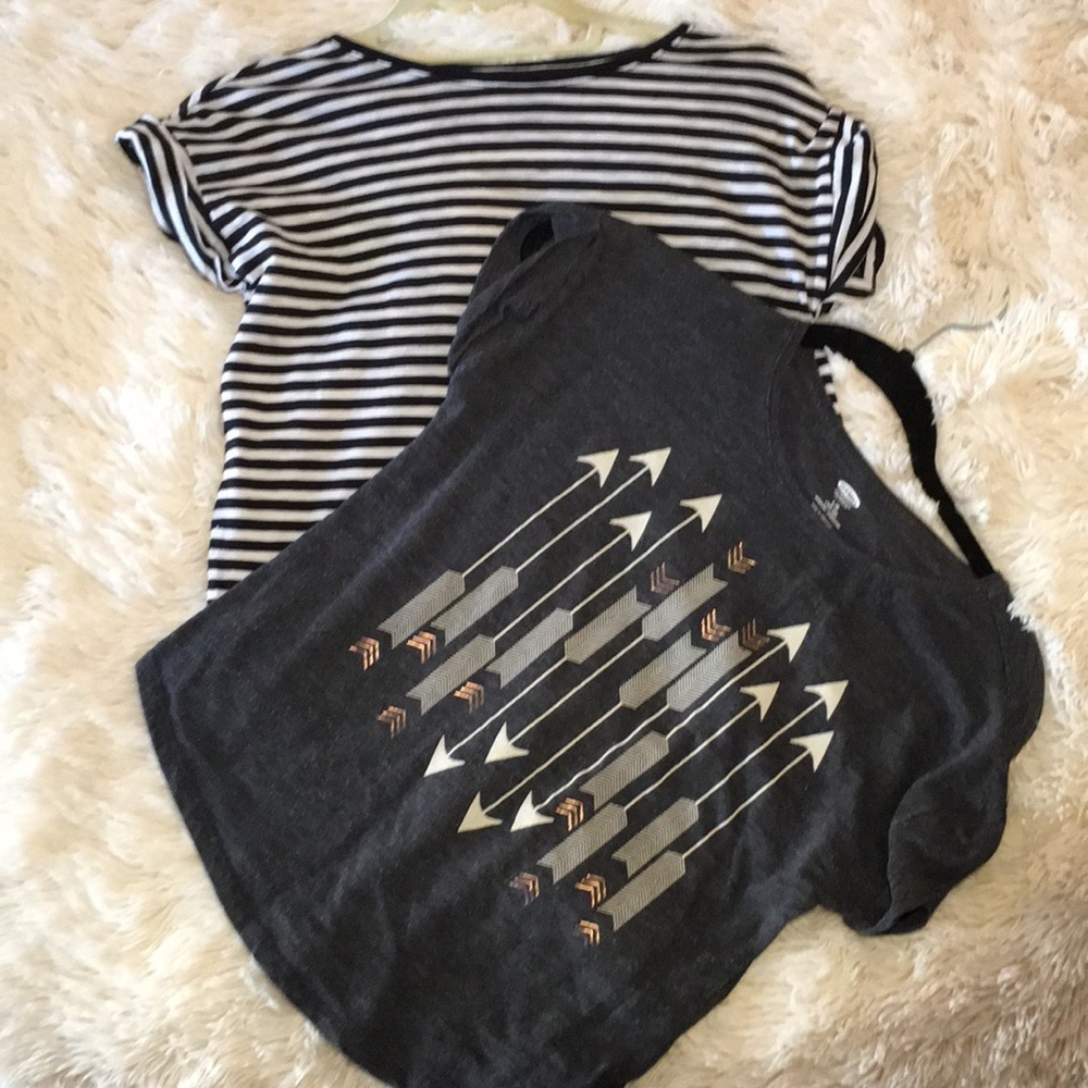 {Old Navy} t-shirt set